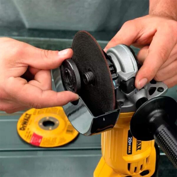 Kit Promo Esmeril Dewalt DCG412B + Huincha + Escuadra y Disco