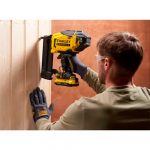 Clavadora Calibre 18 20v Brushless Stanley Scn618b-b3 - Sin Baterías - Imagen 2