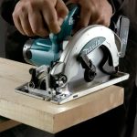 Kit Sierra Circular Inal. Makita DSS611Z - 165 mm Incl Carg y 1 Bat 3ah - Imagen 6
