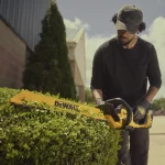 Cortasetos Inalámbrico 22" 20V MAX Dewalt DCHT821B – Sin Baterías - Imagen 5