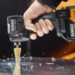 Kit Mclaren Taladro + Atornillador 20V XR + 2B +TSTAK Dewalt - Imagen 3