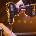 Kit Mclaren Taladro + Esmeril 20V XR + 2B 5AH + TSTAK Dewalt - Imagen 5